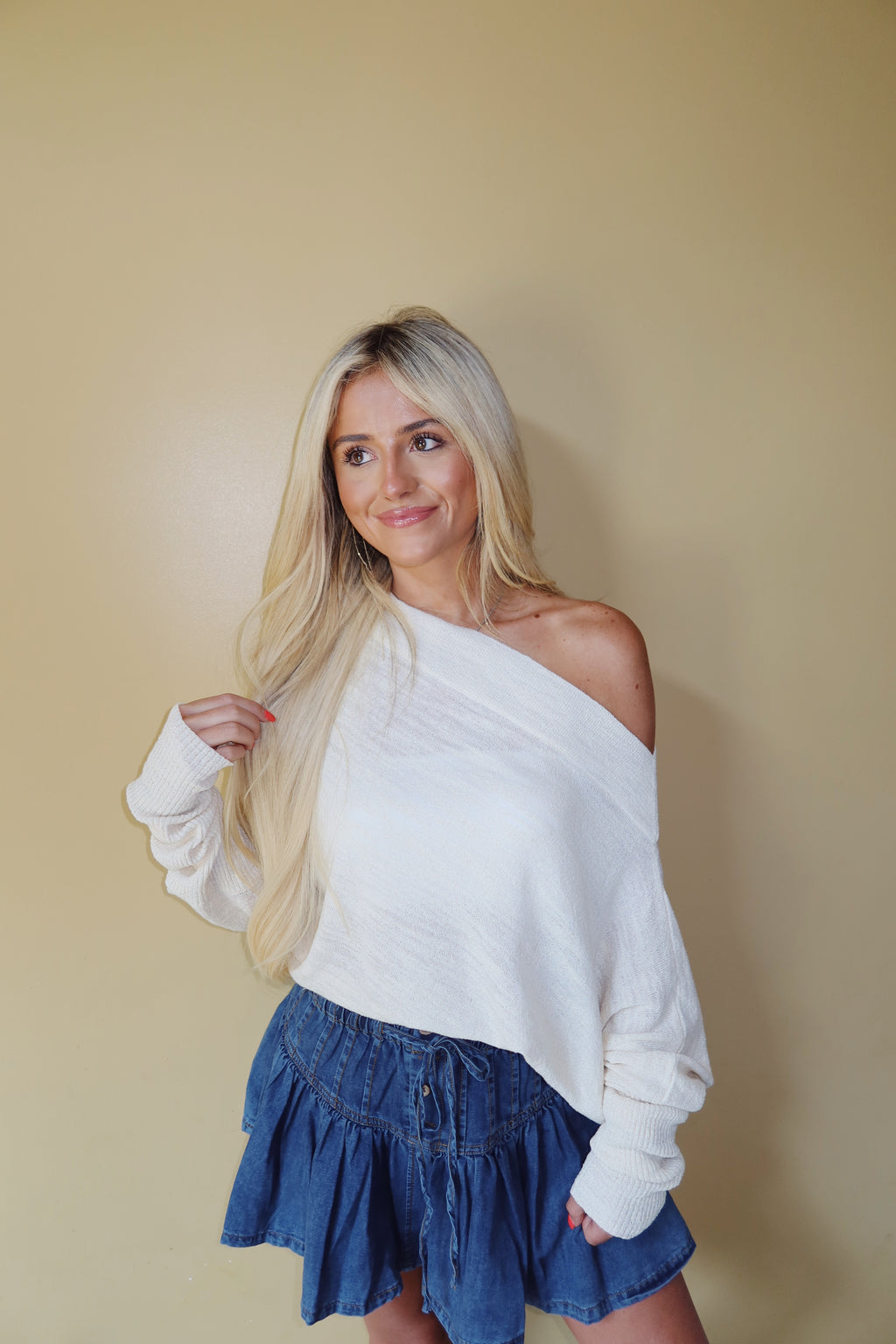Laurel One-Shoulder Sweater (CREAM)