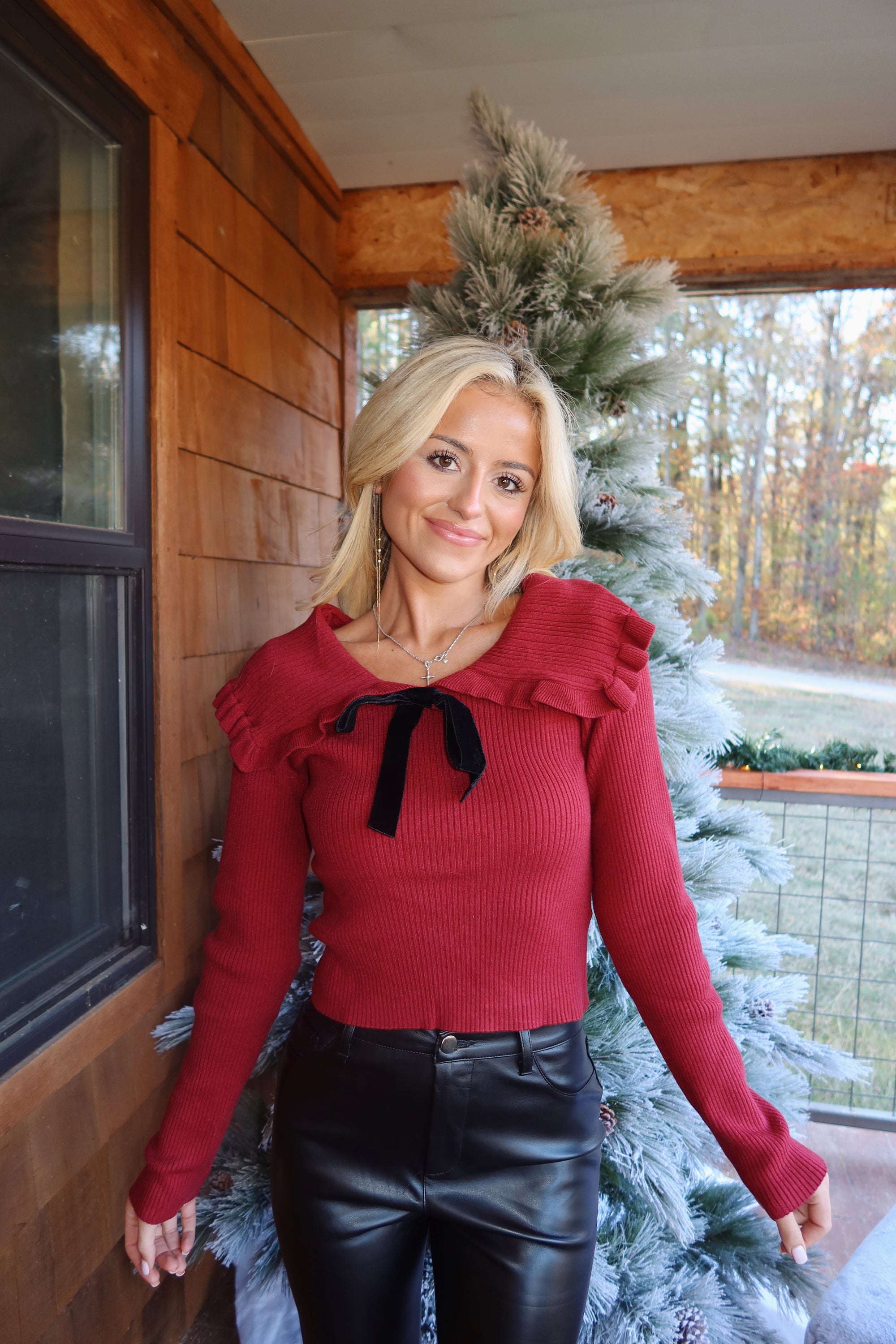 LAST ONE* The Scarlet Bow Knit