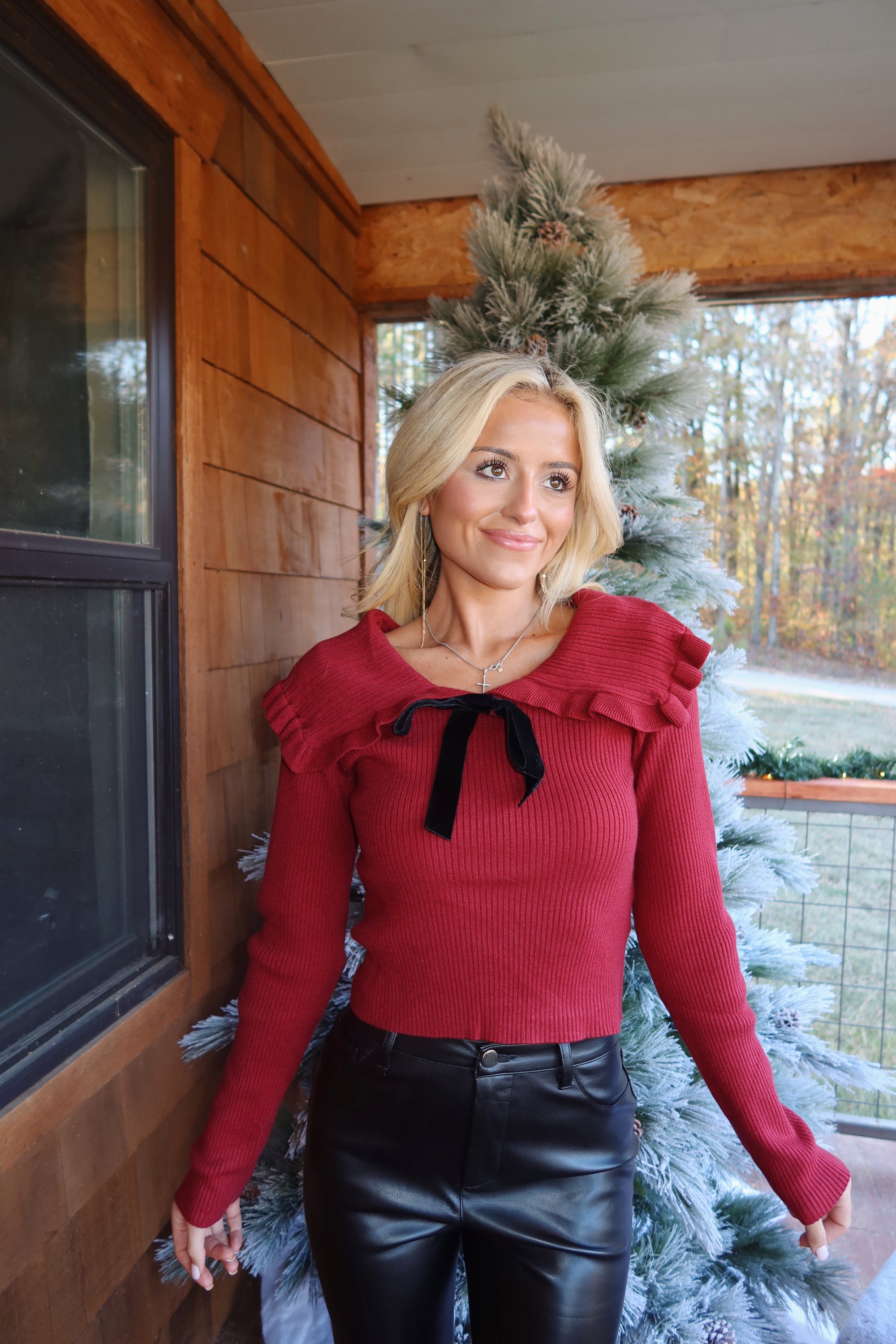 LAST ONE* The Scarlet Bow Knit