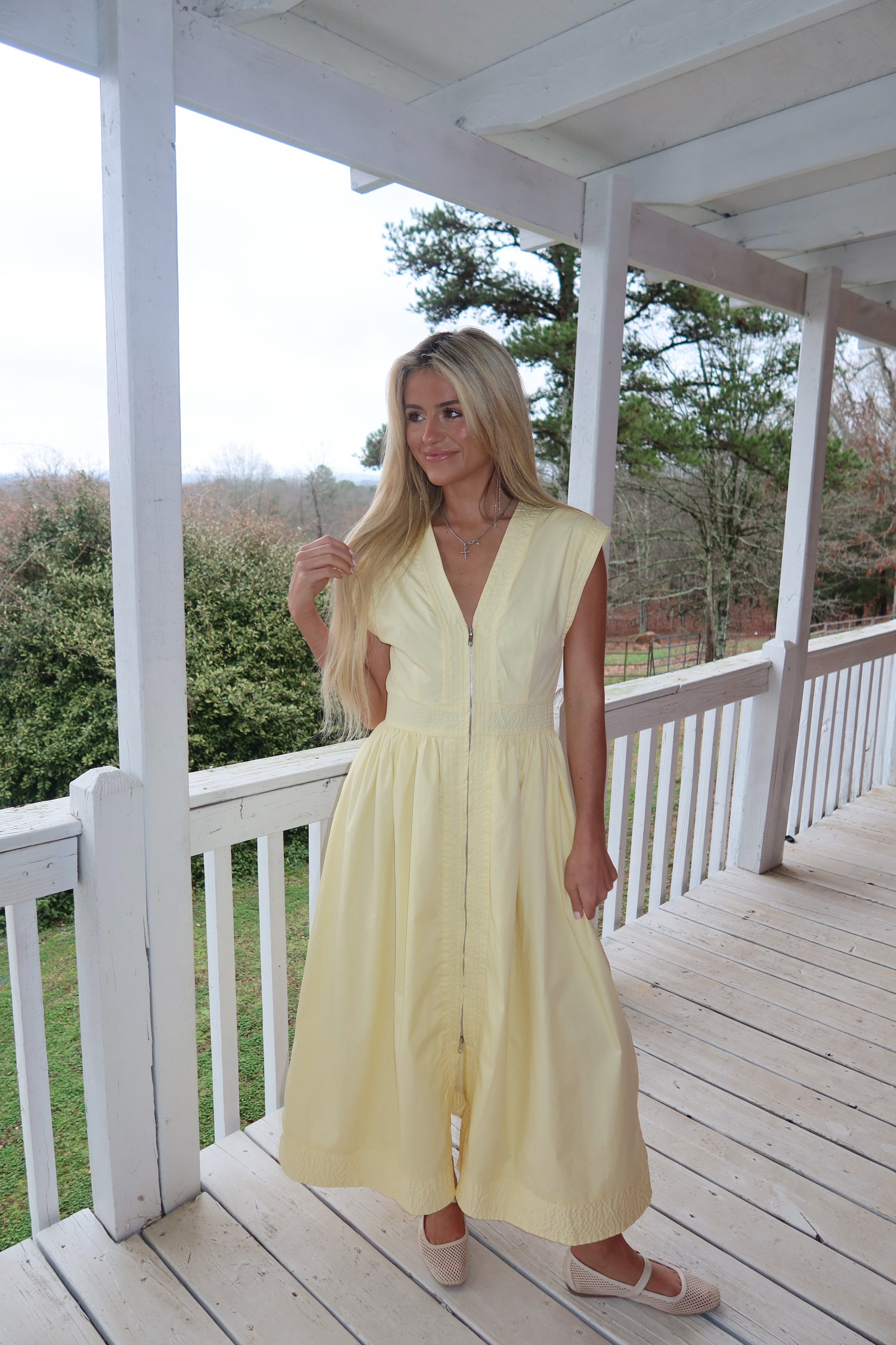 Mia Cap Sleeve Zip Midi Dress