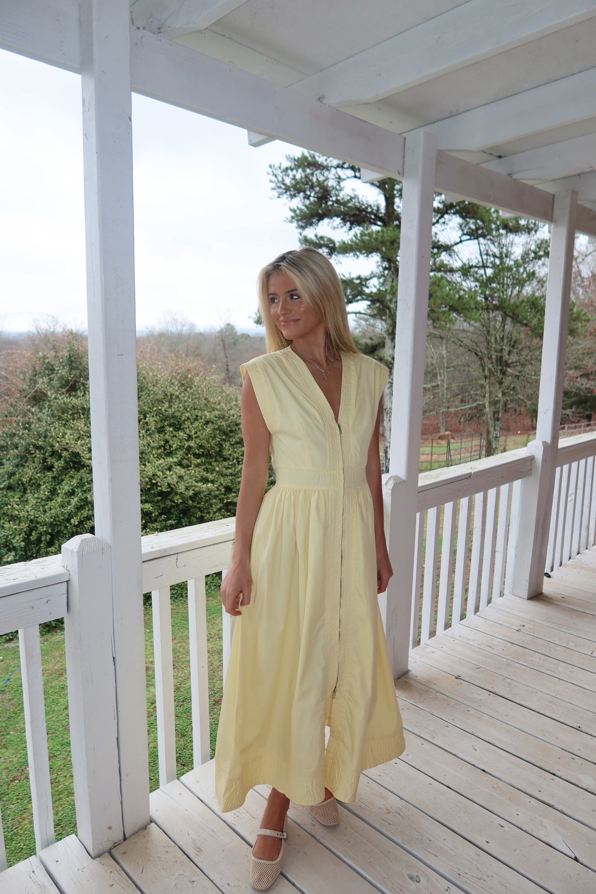 Mia Cap Sleeve Zip Midi Dress