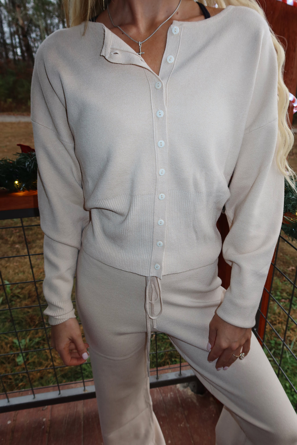 Oak Milk Lounge Set