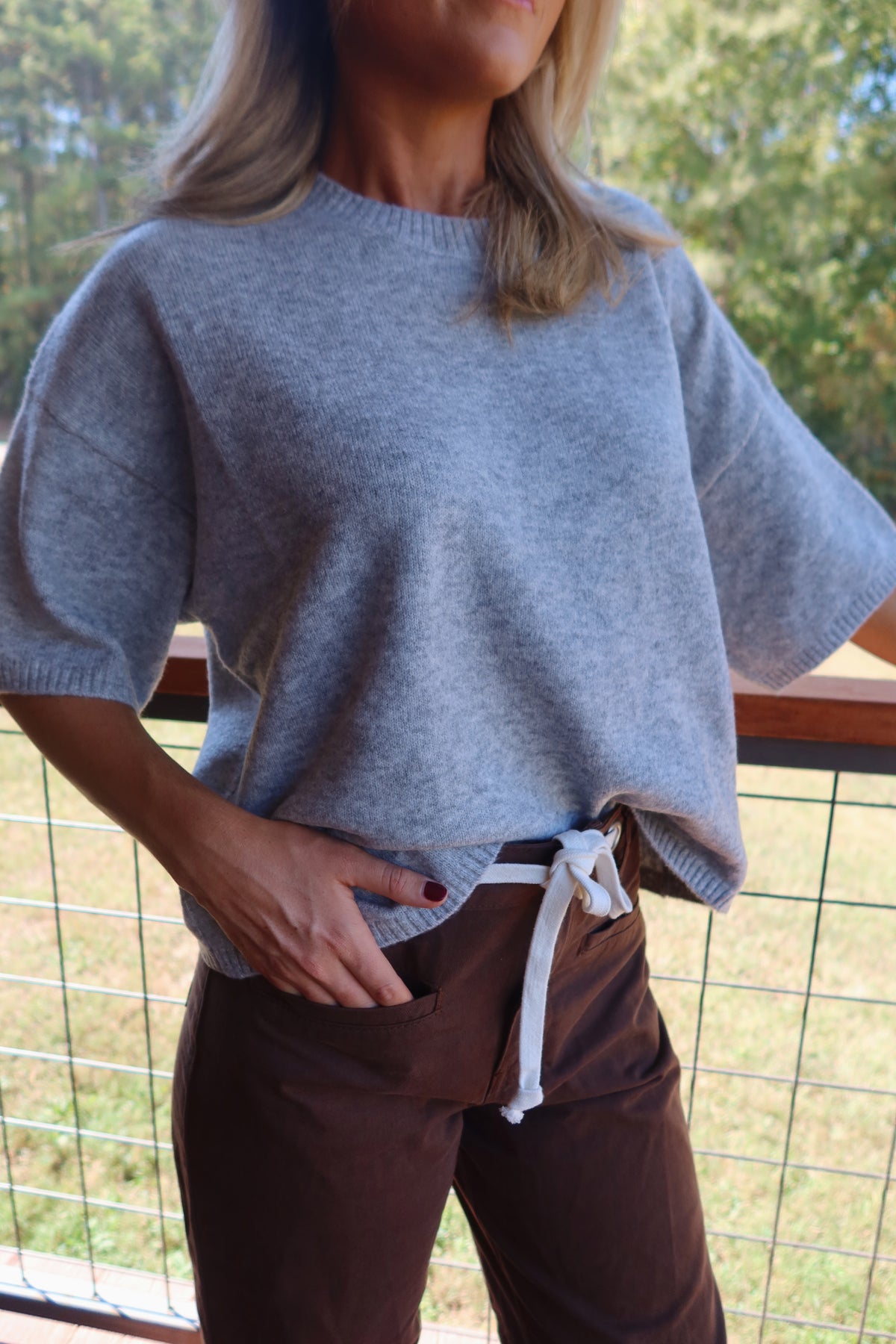 Boxy Crew Neck Sweater (Heather Grey)