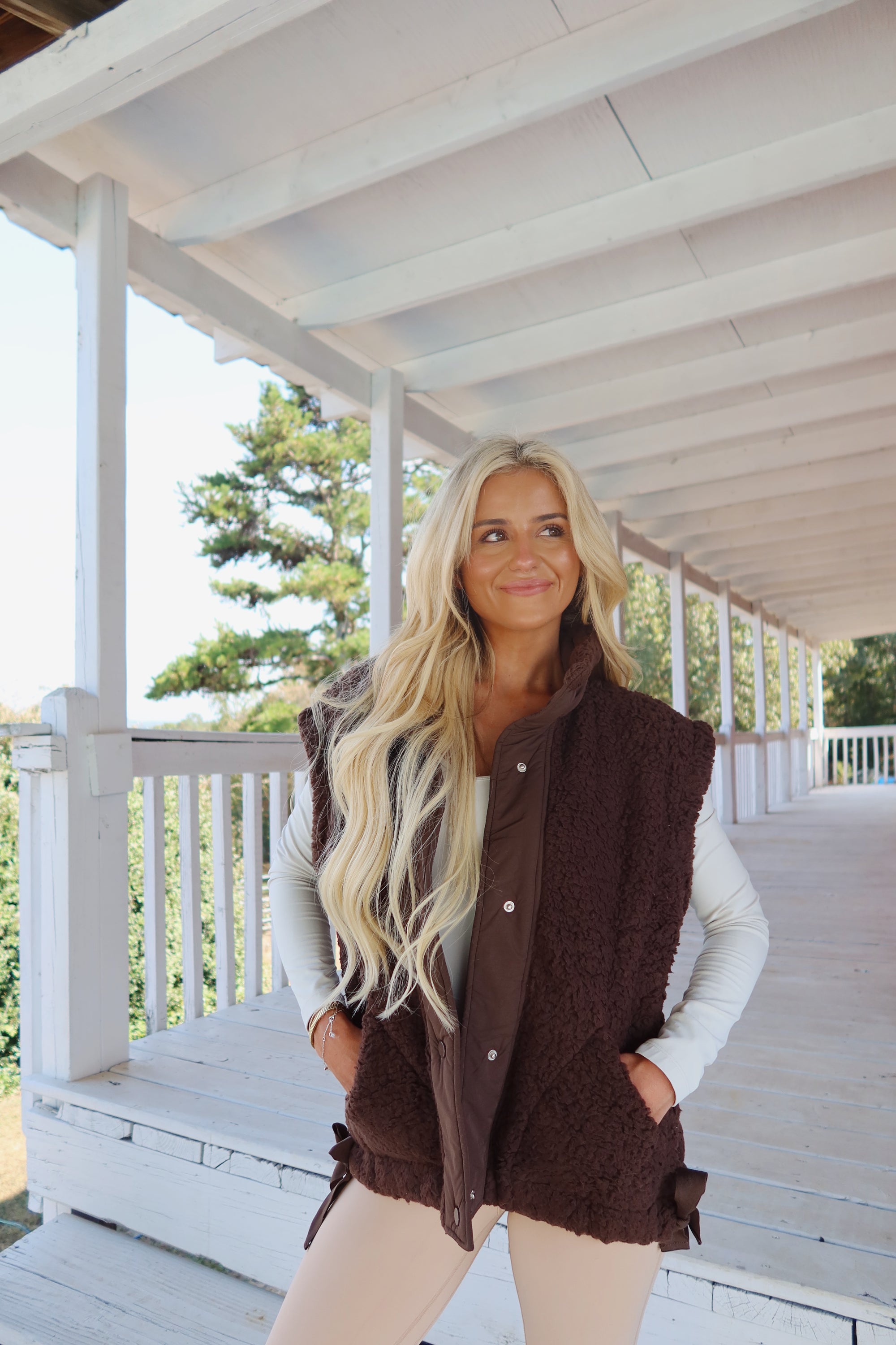 Alpine Sherpa Vest (Brown)