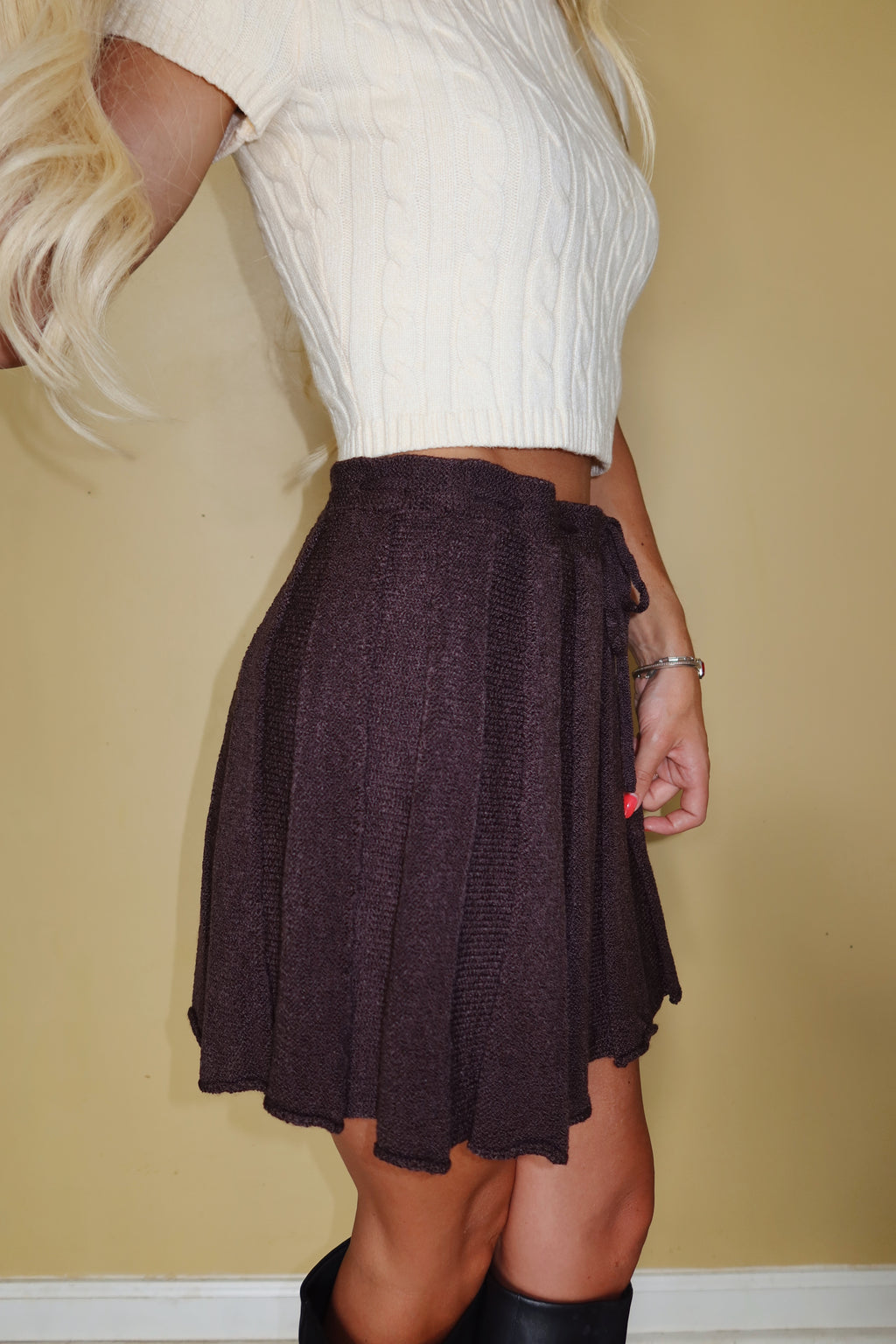 Pleated Knit Mini Skirt (CHARCOAL)
