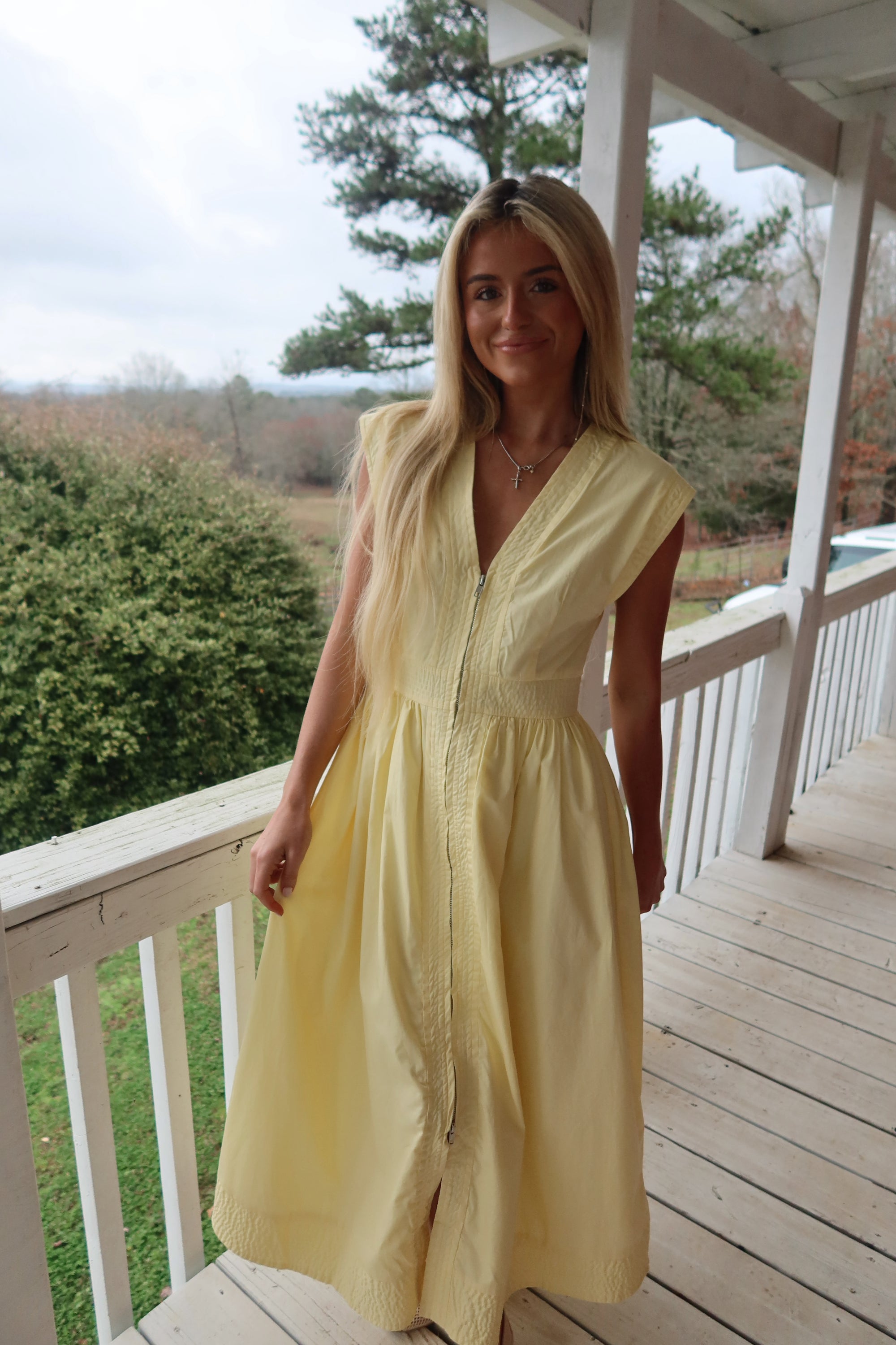 Mia Cap Sleeve Zip Midi Dress