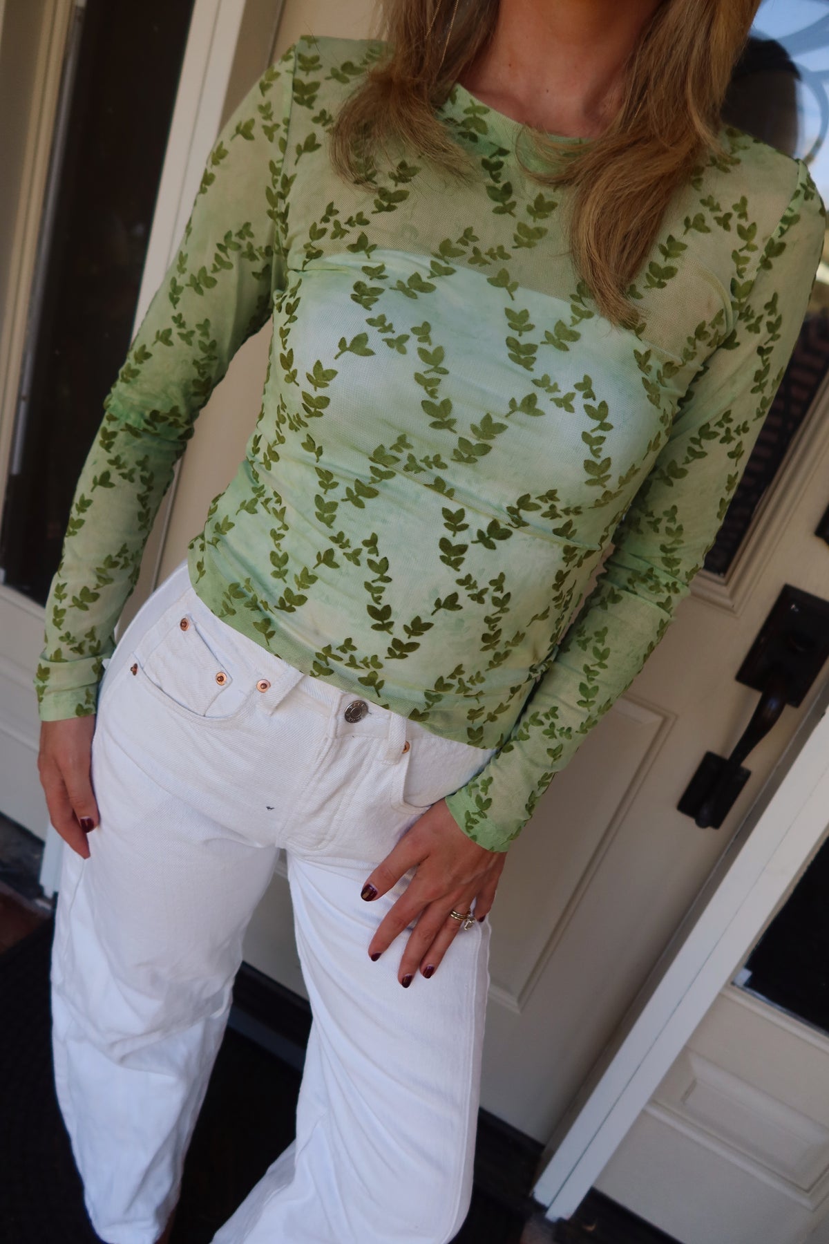 Dainty Fitted Mesh Top