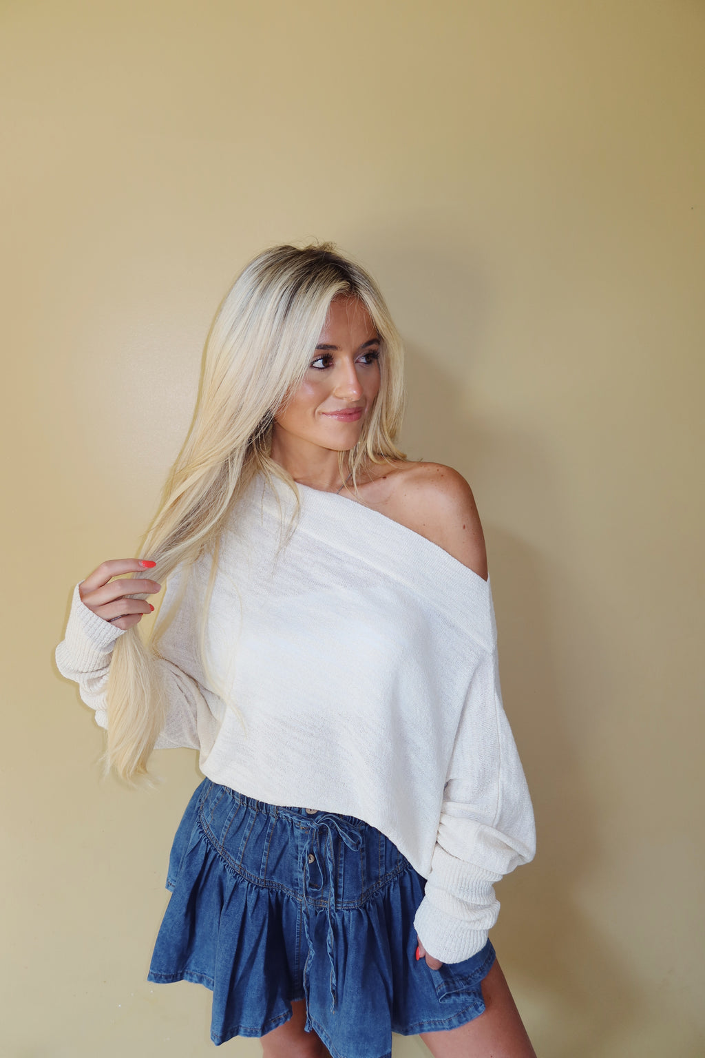Laurel One-Shoulder Sweater (CREAM)