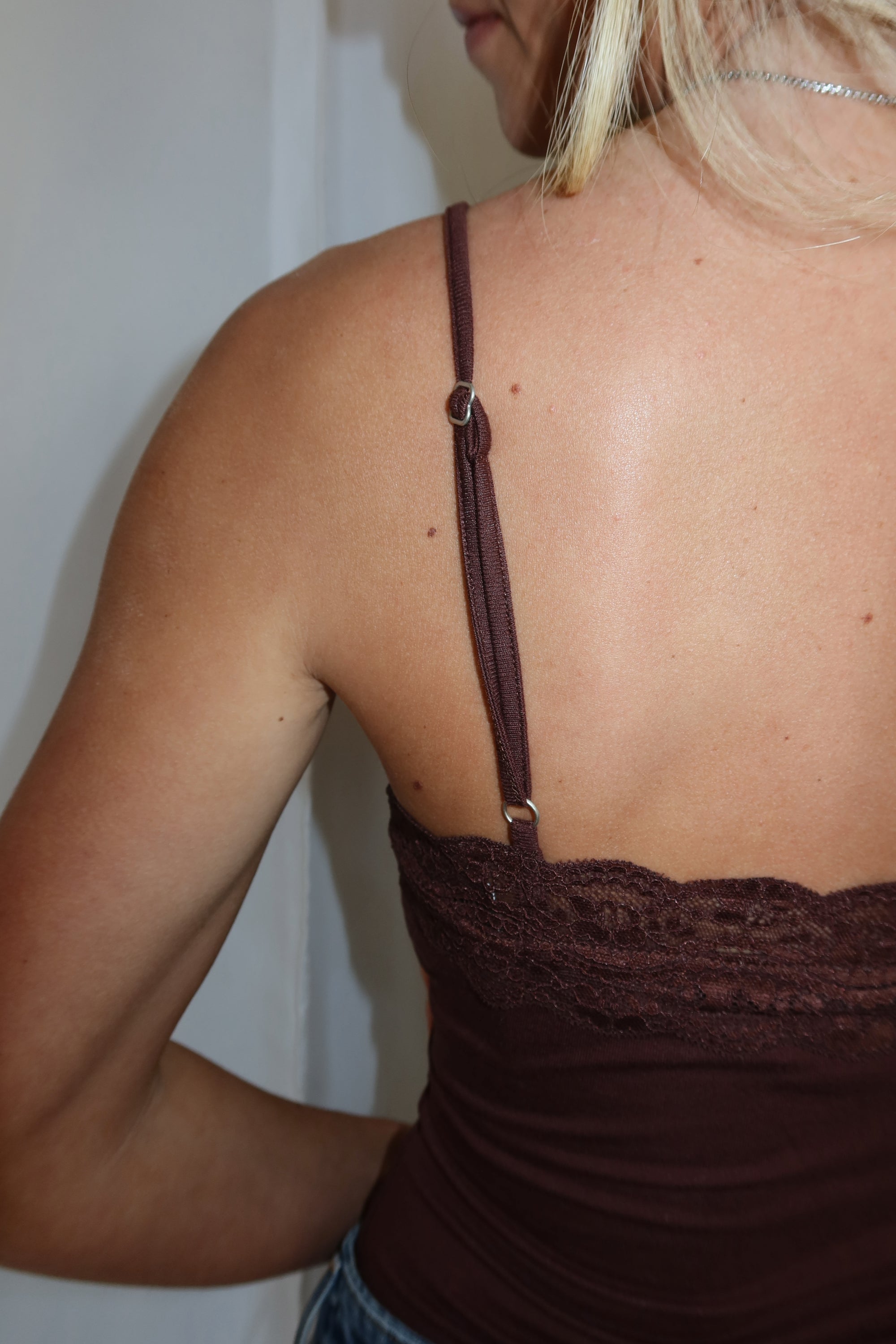 Mira Lace Bodysuit (Brown)
